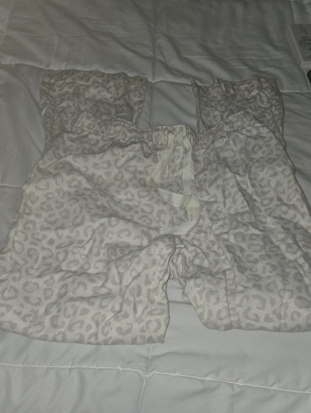 Old Navy Cream Leopard-Print Pajama Pants